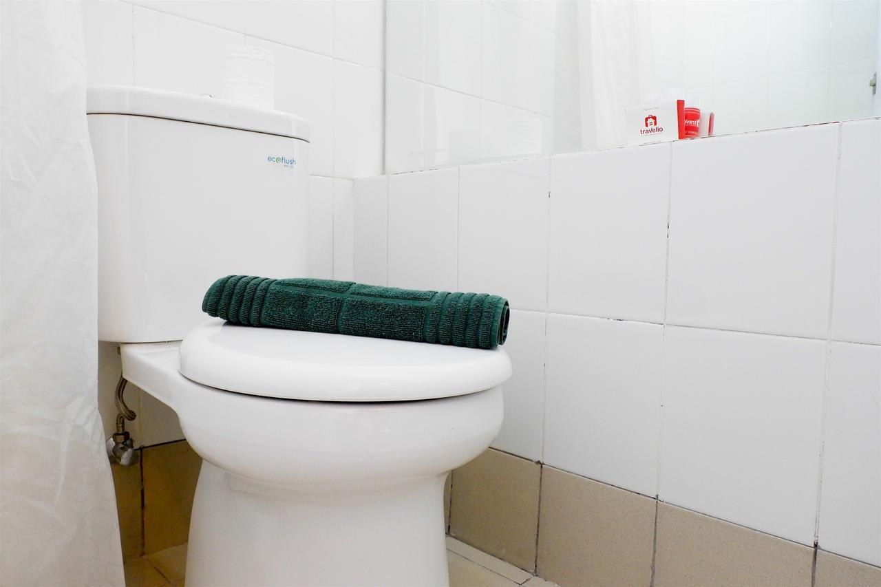 Cozy At Bassura Near To Bassura Mall By Travelio Apartment *